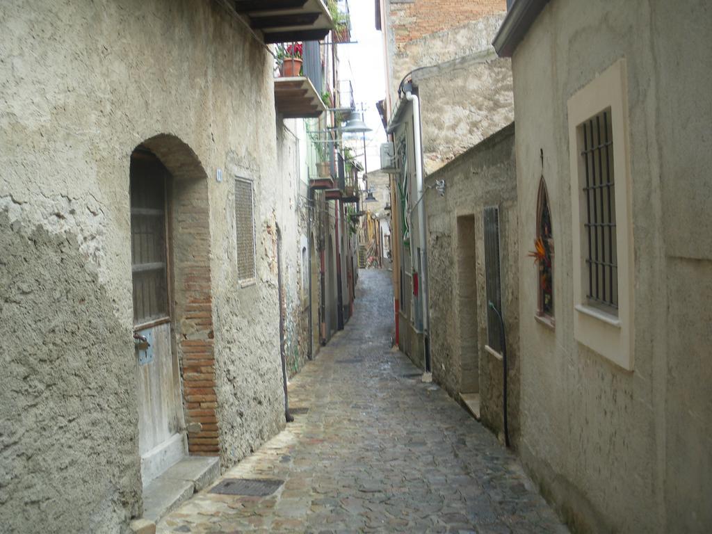Siciliana Διαμέρισμα Caronia Εξωτερικό φωτογραφία